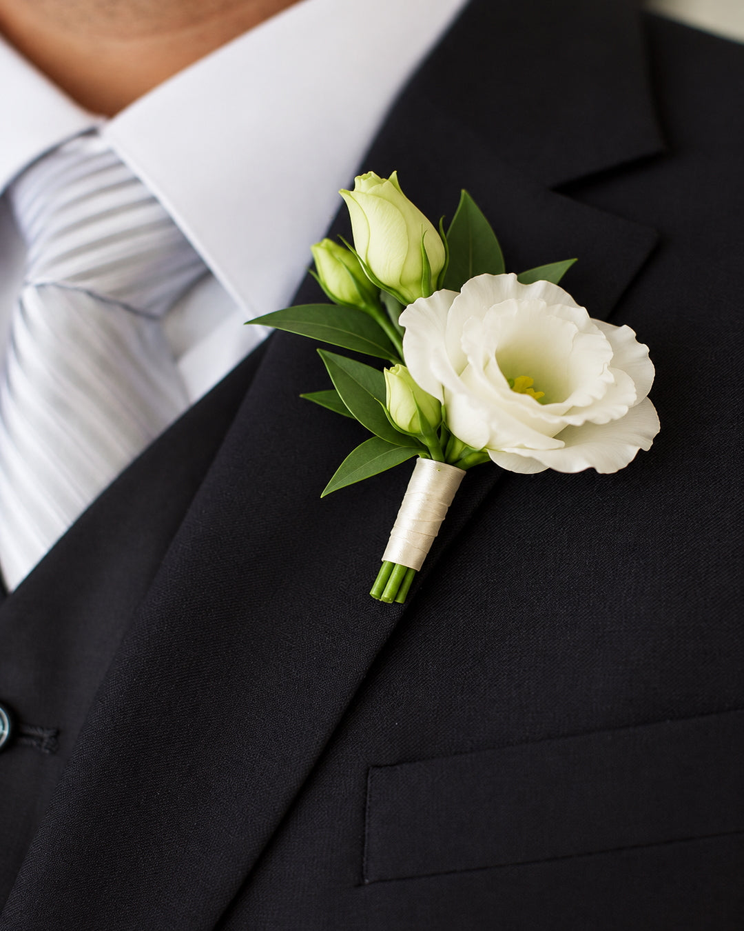 Boutonnier Lisianthus