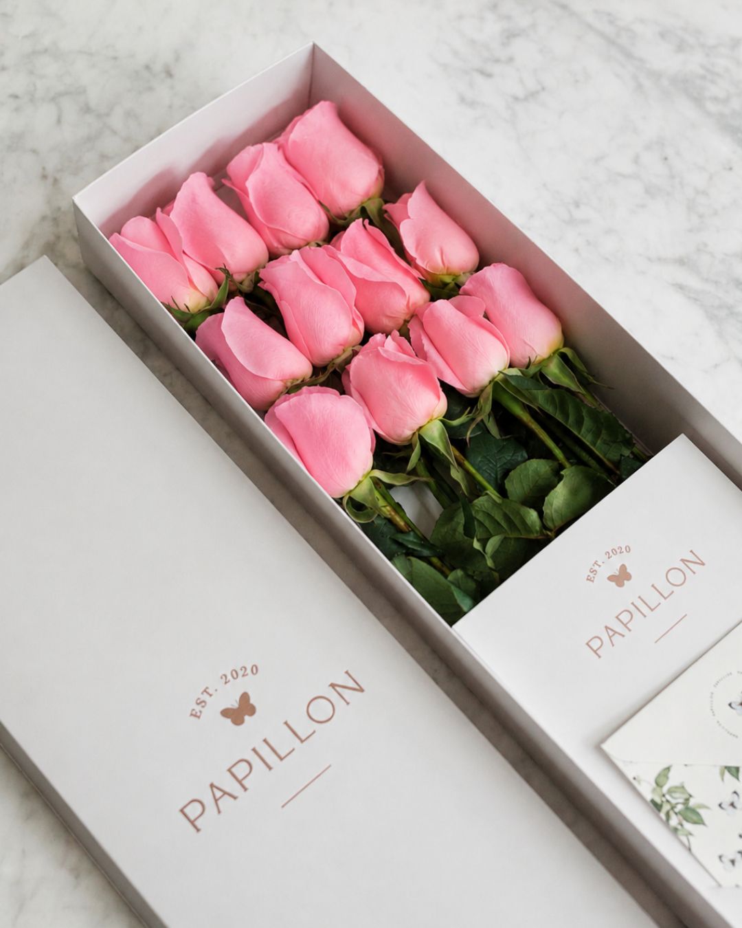 Caja de 12 Rosas Rosadas
