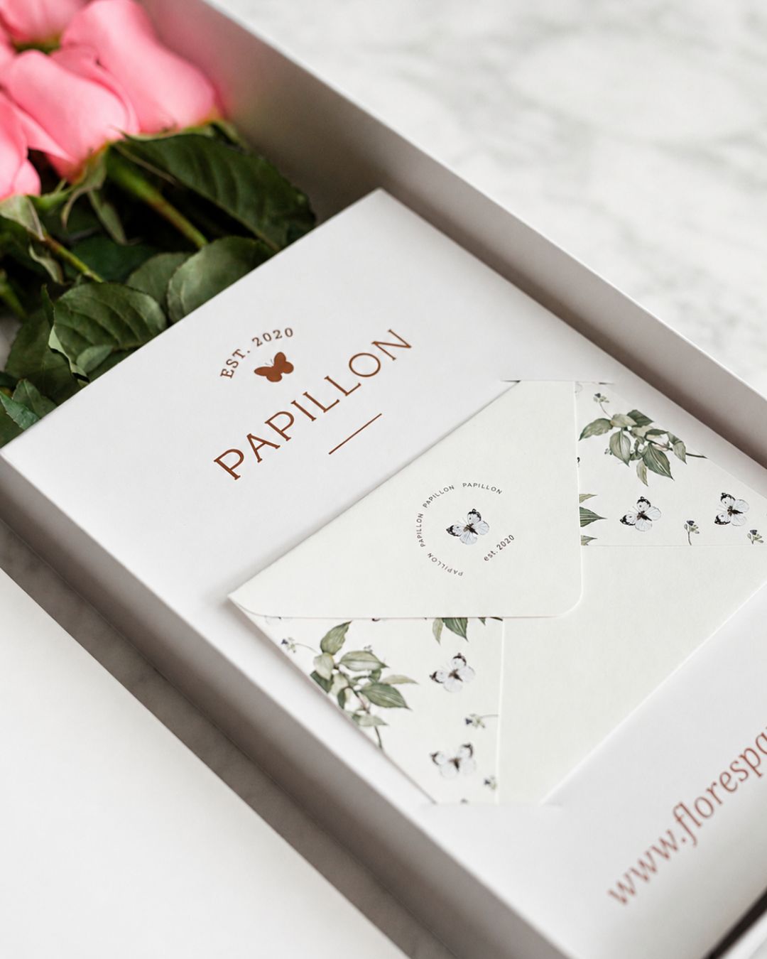 Caja de 12 Rosas Rosadas